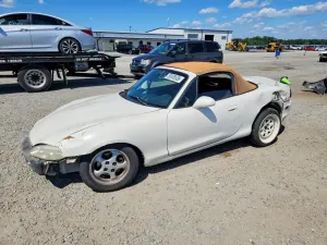 Mazda MX-5 (Miata) 1.8L 4 1999