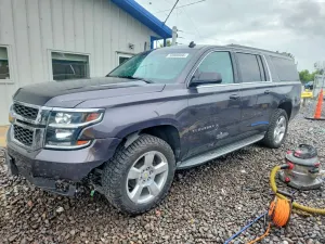 Chevrolet Suburban 5.3L 8 2015