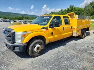 Ford F-350 6.2L 8 2015