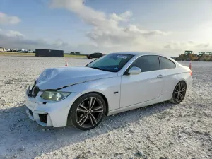 BMW 3 Series 3.0L 6 2011