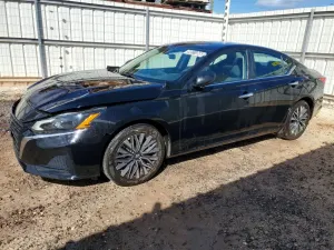 Nissan Altima 2.5L 4 2025