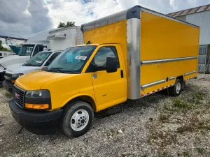 GMC Savana 6.6L 8 2021