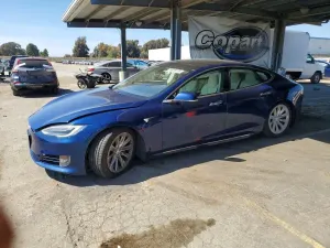 Tesla Model S 2017