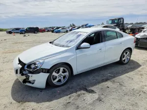 Volvo S60 2.5L 5 2013