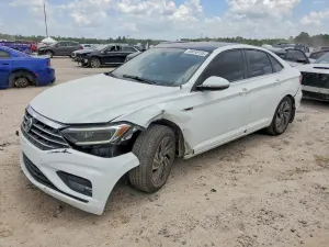 Volkswagen Jetta 1.4L 4 2019