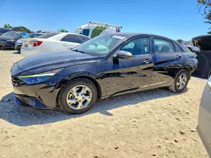 Hyundai Elantra 2.0L 4 2021
