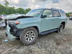Toyota 4Runner 4.0L 6 2023