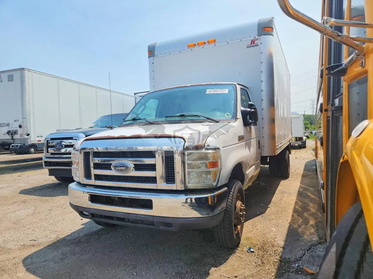 Ford Econoline 6.8L 10 2013
