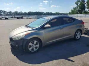 Hyundai Elantra 1.8L 4 2013
