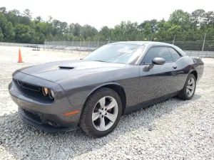 Dodge Challenger SXT 3.6L 6 2016