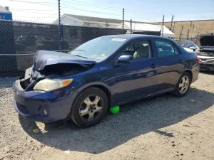 Toyota Corolla 1.8L 4 2012