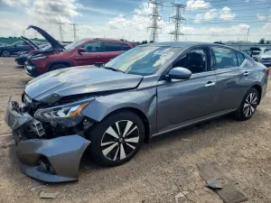 Nissan Altima 2.5L 4 2019