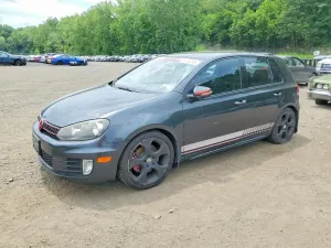 Volkswagen Golf 2.0L 4 2012