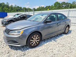 Volkswagen Jetta 1.8L 4 2015