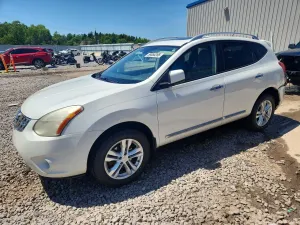 Nissan Rogue 2.5L 4 2013