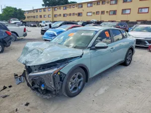 Kia K4 2.0L 4 2026