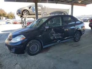 Nissan Versa 1.8L 4 2011