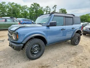 Ford Bronco 2.7L 6 2023
