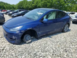 Tesla Model Y 2024