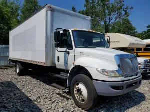 International DuraStar / 4000 6.7L 6 2018