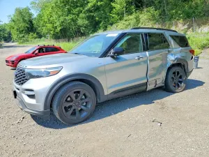 Ford Explorer 2.3L 4 2024