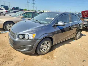 Chevrolet Aveo (Sonic) 1.4L 4 2013