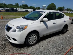 Nissan Versa 1.6L 4 2014