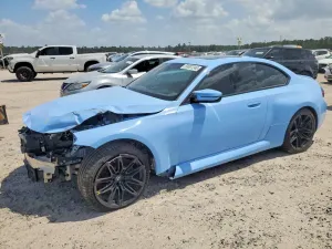 BMW M2 3.0L 6 2024