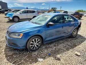 Volkswagen Jetta 1.4L 4 2016