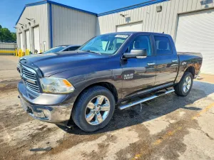 RAM 1500 3.0L 6 2015