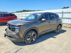 Nissan Kicks 2.0L 4 2025