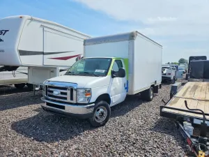 Ford Econoline 6.8L 10 2017