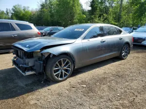 Volvo S90 2.0L 4 2018