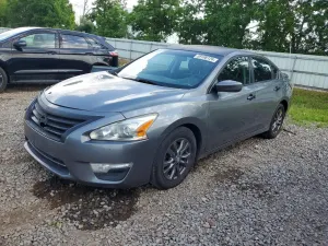 Nissan Altima 2.5L 4 2015