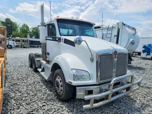 Kenworth T-series 12.9L 6 2017