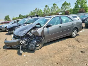 Toyota Camry 2.4L 4 2005