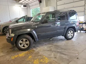 Jeep Liberty 3.7L 6 2011