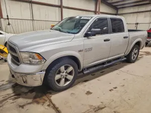 RAM 1500 5.7L 8 2015