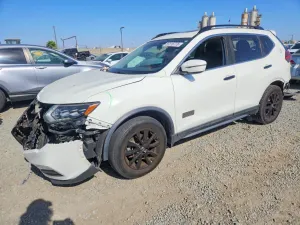 Nissan Rogue 2.5L 4 2017