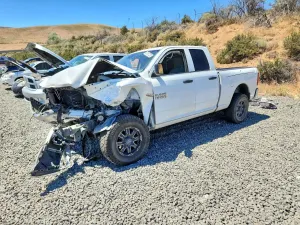 RAM 1500 5.7L 8 2017