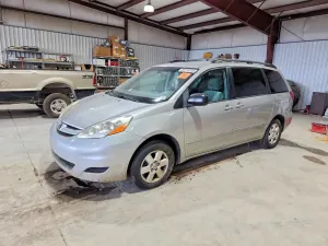 Toyota Sienna 3.3L 6 2006