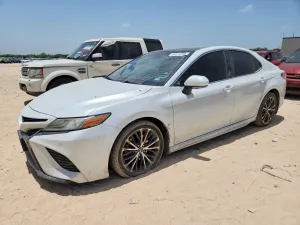 Toyota Camry 2.5L 4 2018