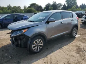 Kia Sportage LX 2.4L 4 2016