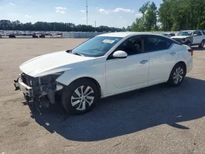 Nissan Altima 2.5L 4 2019
