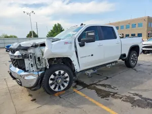 Chevrolet Silverado 1500 6.6L 8 2021