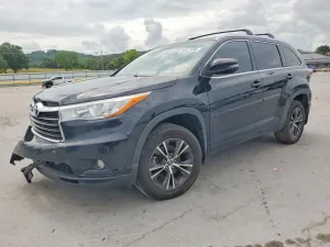 Toyota Highlander 3.5L 6 2016