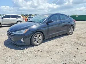 Hyundai Elantra 2.0L 4 2019