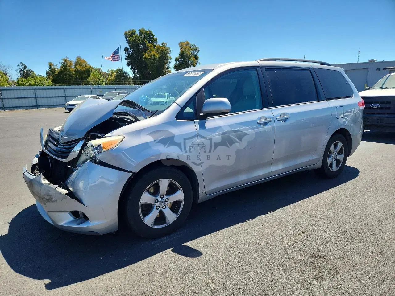 Toyota Sienna 3.5L 6 2012