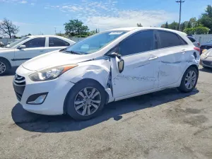 Hyundai Elantra 2.0L 4 2014
