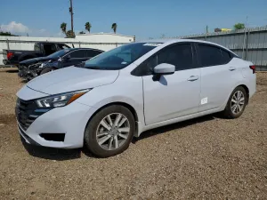 Nissan Versa 1.6L 4 2025